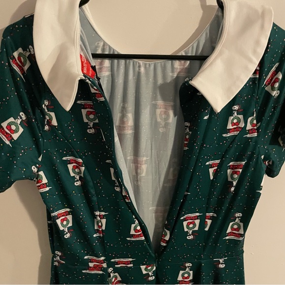 New Unique Vintage X Peanuts Christmas Dress - Picture 9 of 12